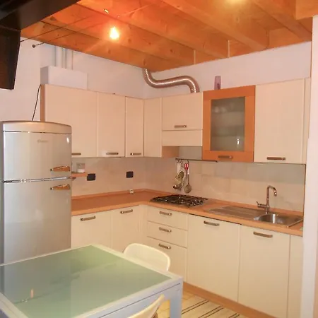 Flats4rent Tommaso Appartement Verona